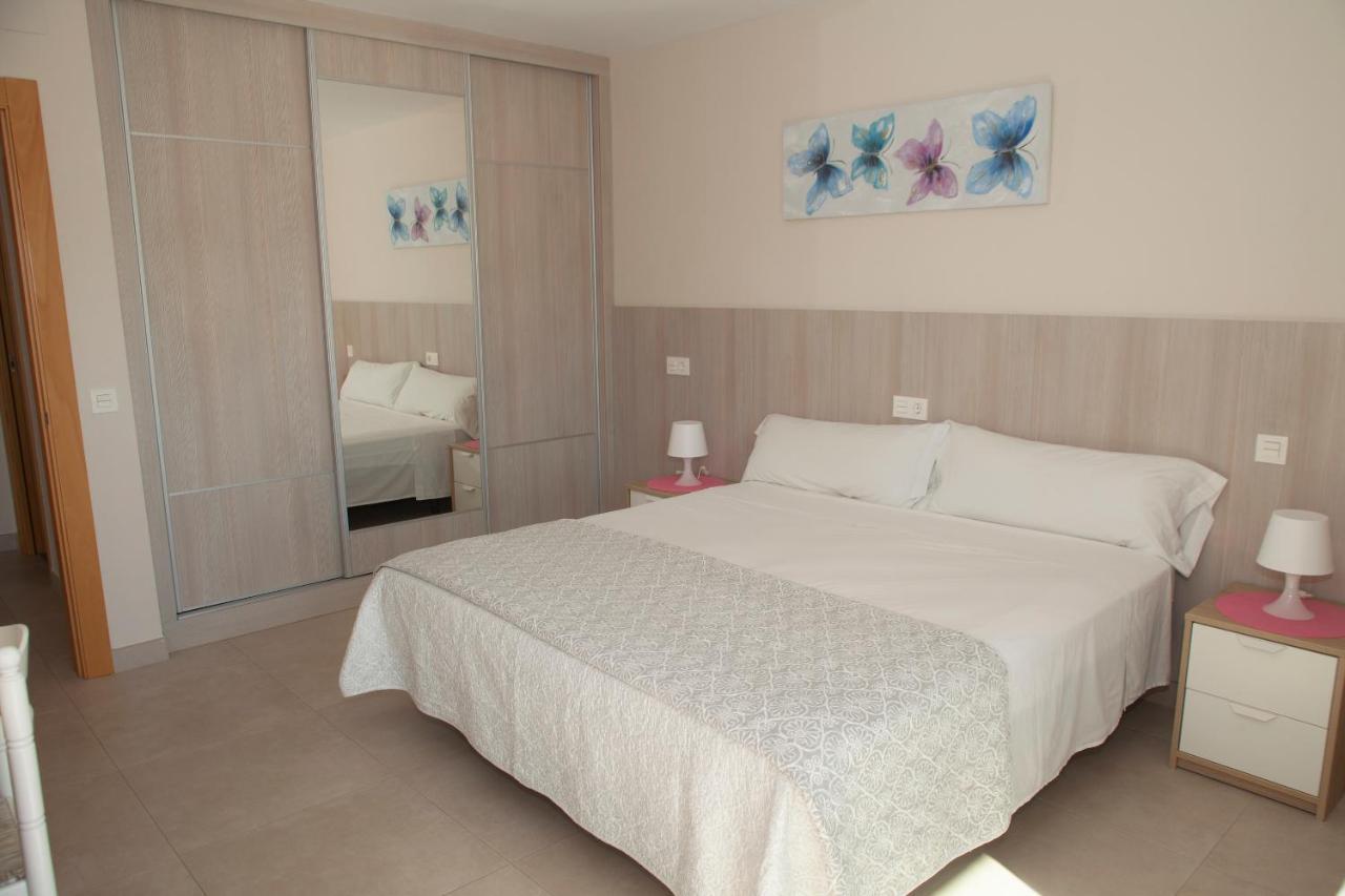 Апартаменты Apartamento Junto Al Mar En Puerto Marina Бенальмадена Экстерьер фото